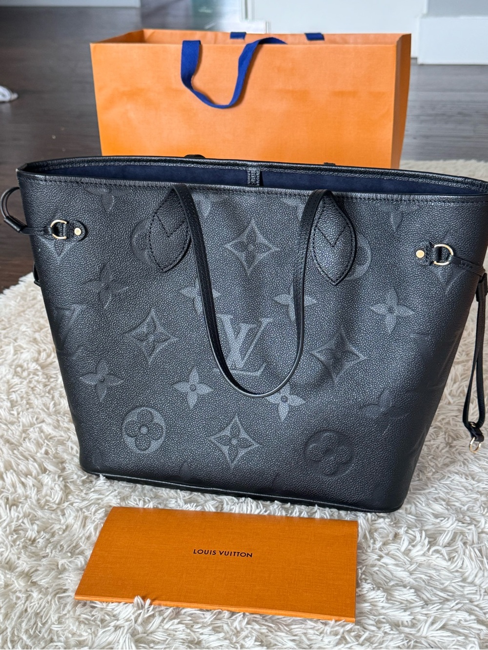 Louis Vuitton Black Monogram Neverfull MM - Picture 2 of 8